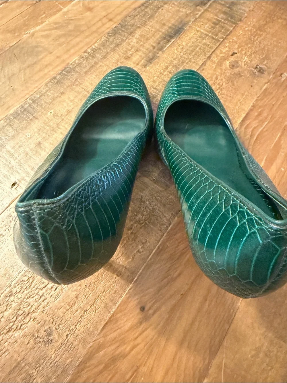 Tory Burch Emerald Green Snake Embossed Leather Pumps 9 M New Never Worn